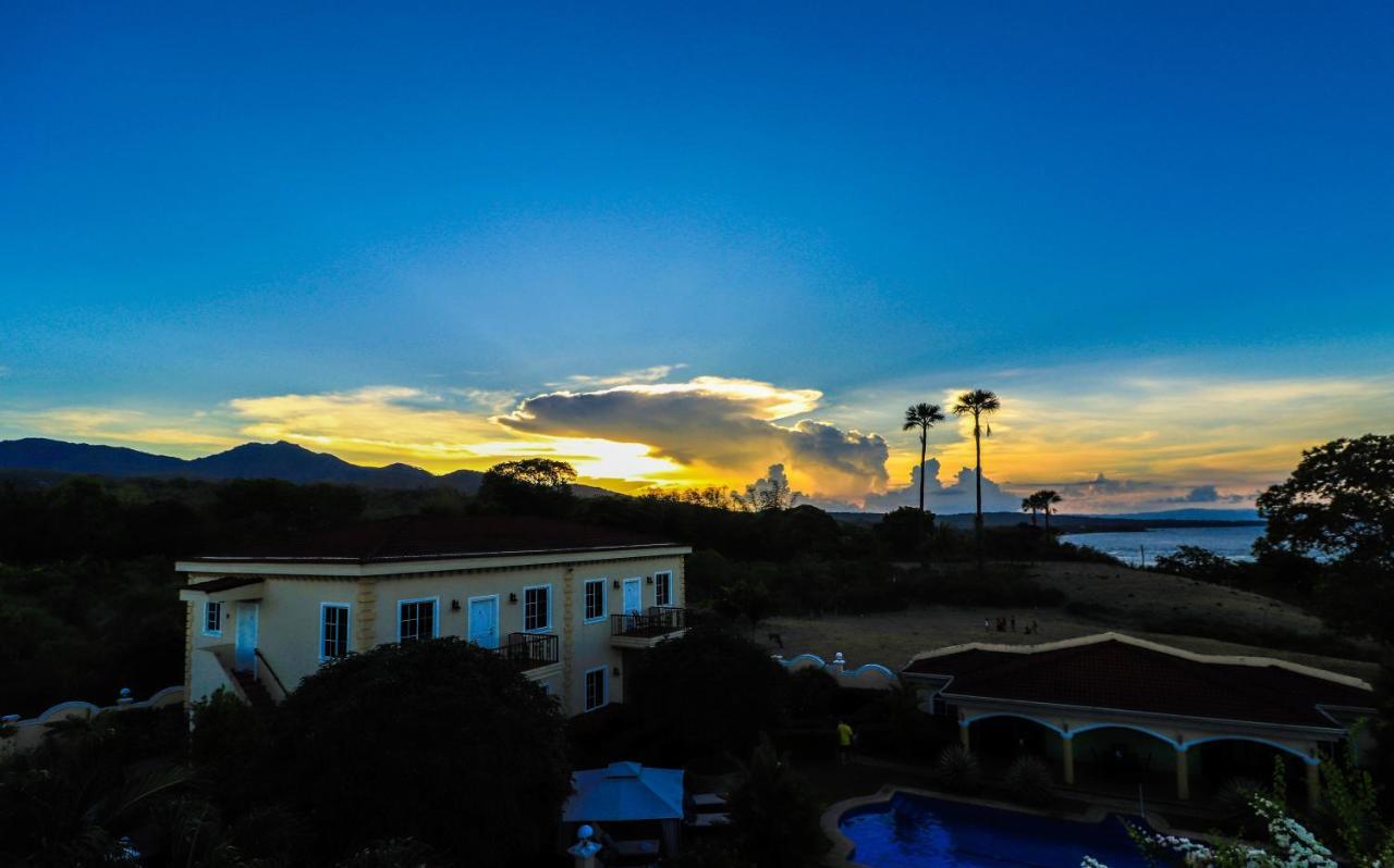 Star View Boutique Resort Dumaguete City Екстер'єр фото